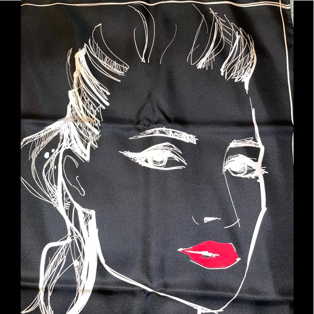 Equipment silk scarf